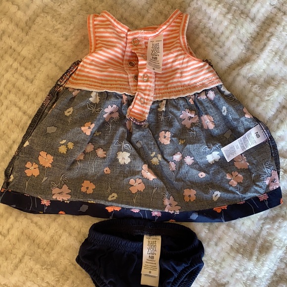 Newborn dress with bummies - Picture 6 of 8